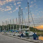 Sea Front 